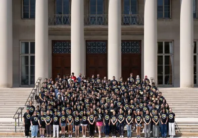Beaver Works Summer Institute tròn 10 năm: Trại hè STEM của MIT đã thay đổi hàng nghìn học sinh như thế nào